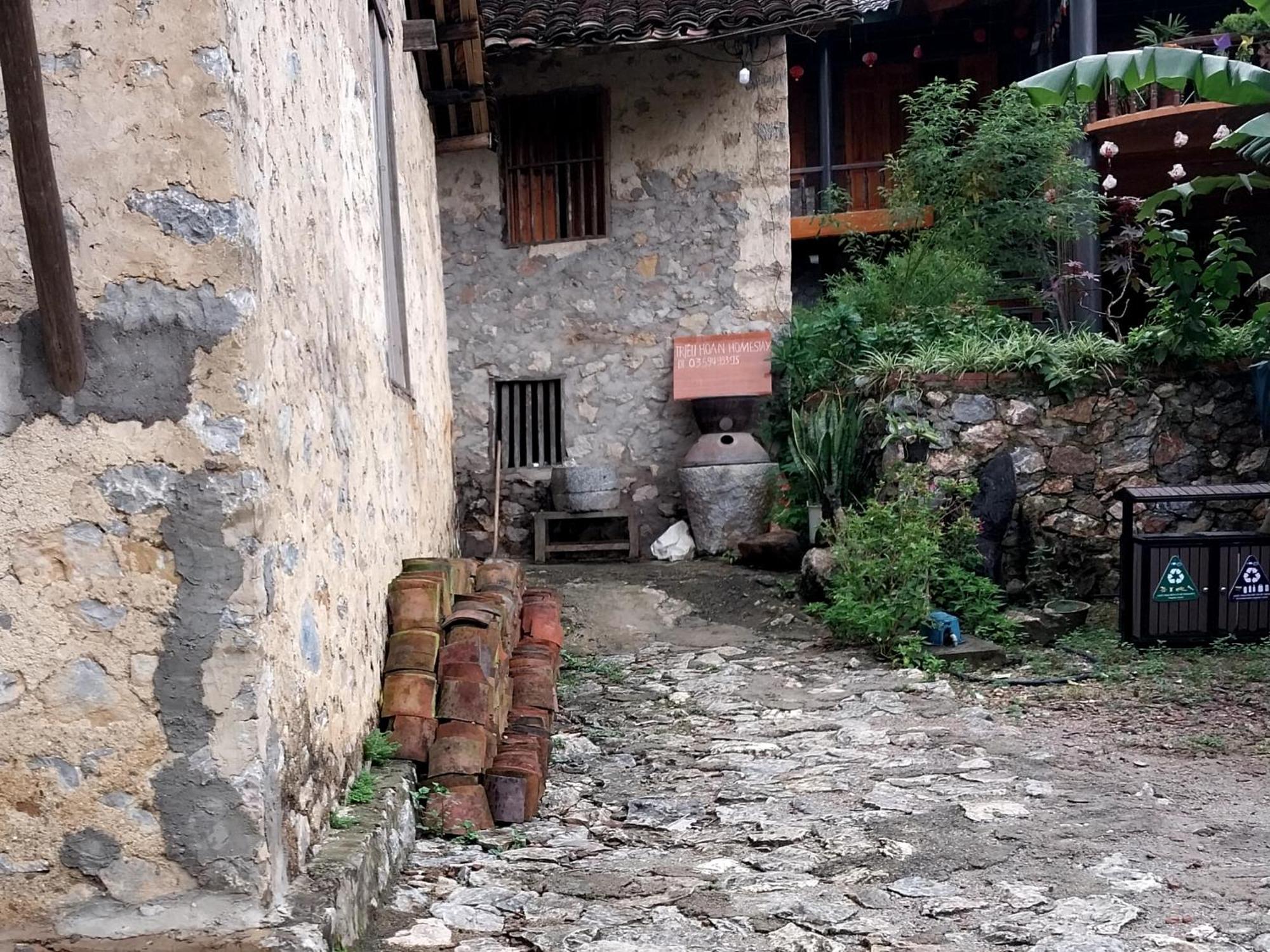 Trieu Hoan Homestay Cao Bang Esterno foto