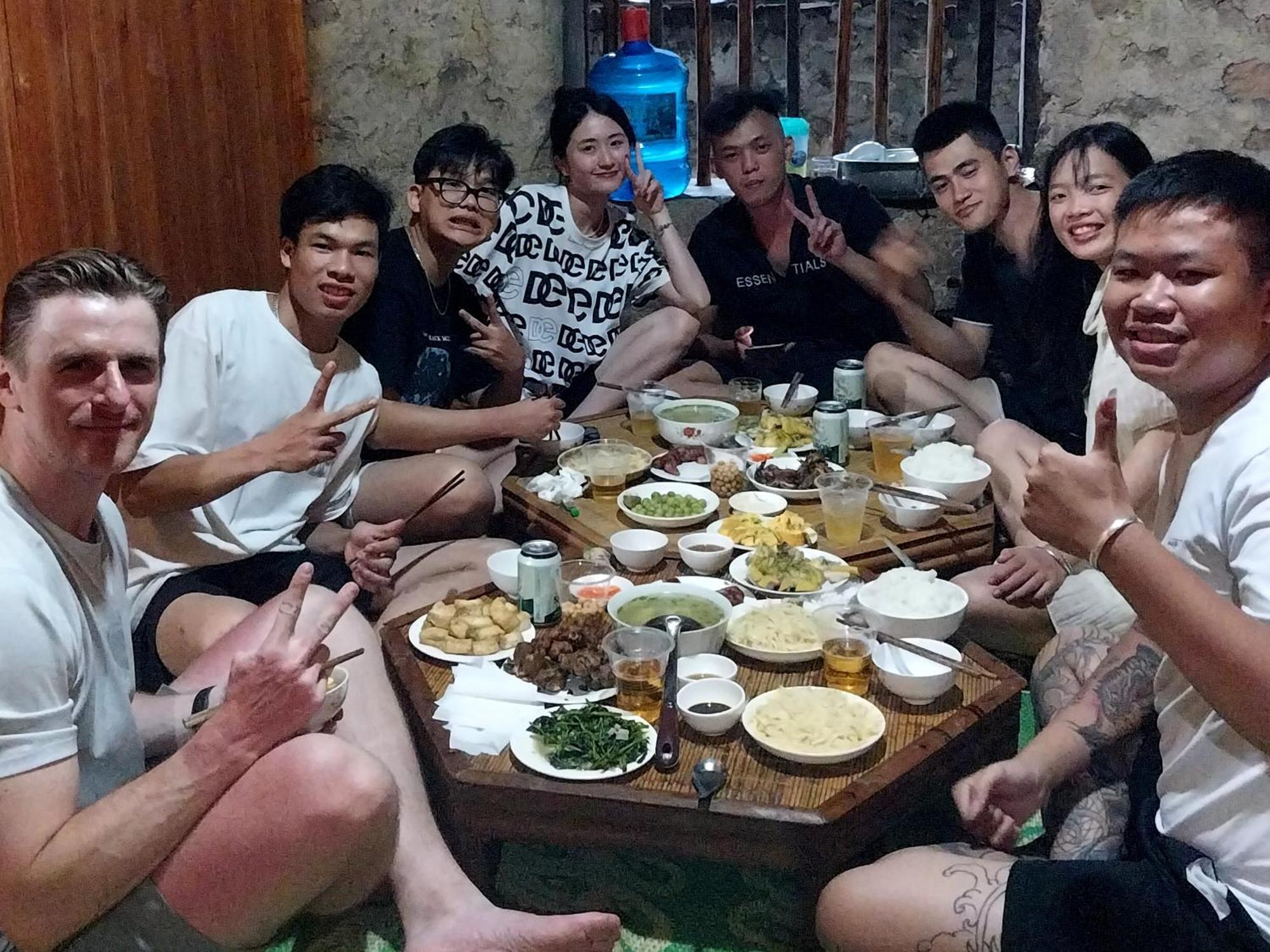 Trieu Hoan Homestay Cao Bang Esterno foto