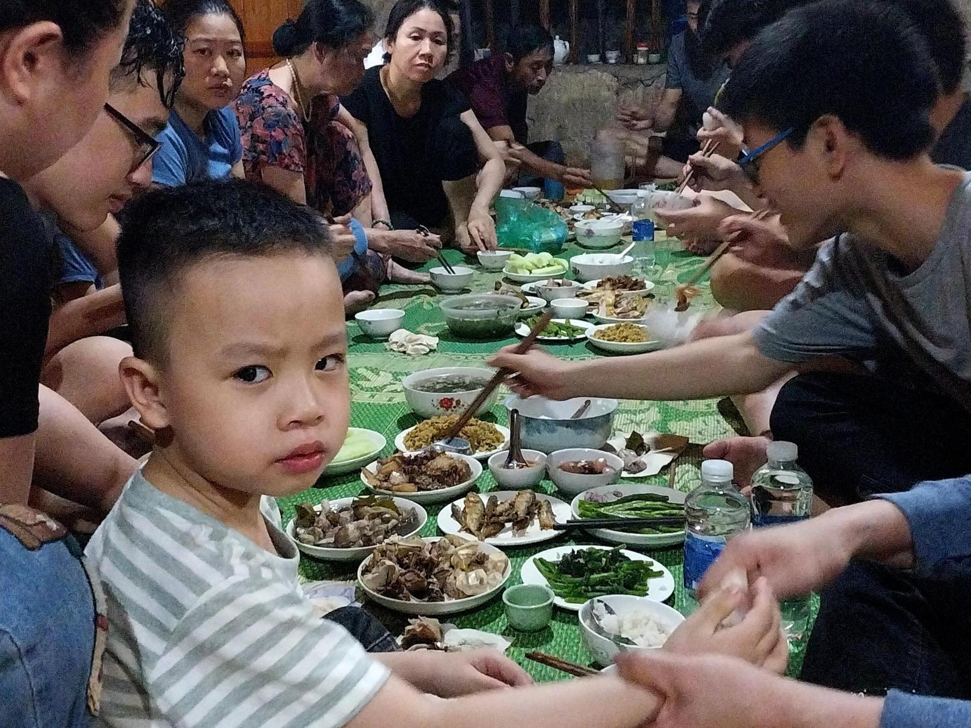 Trieu Hoan Homestay Cao Bang Esterno foto