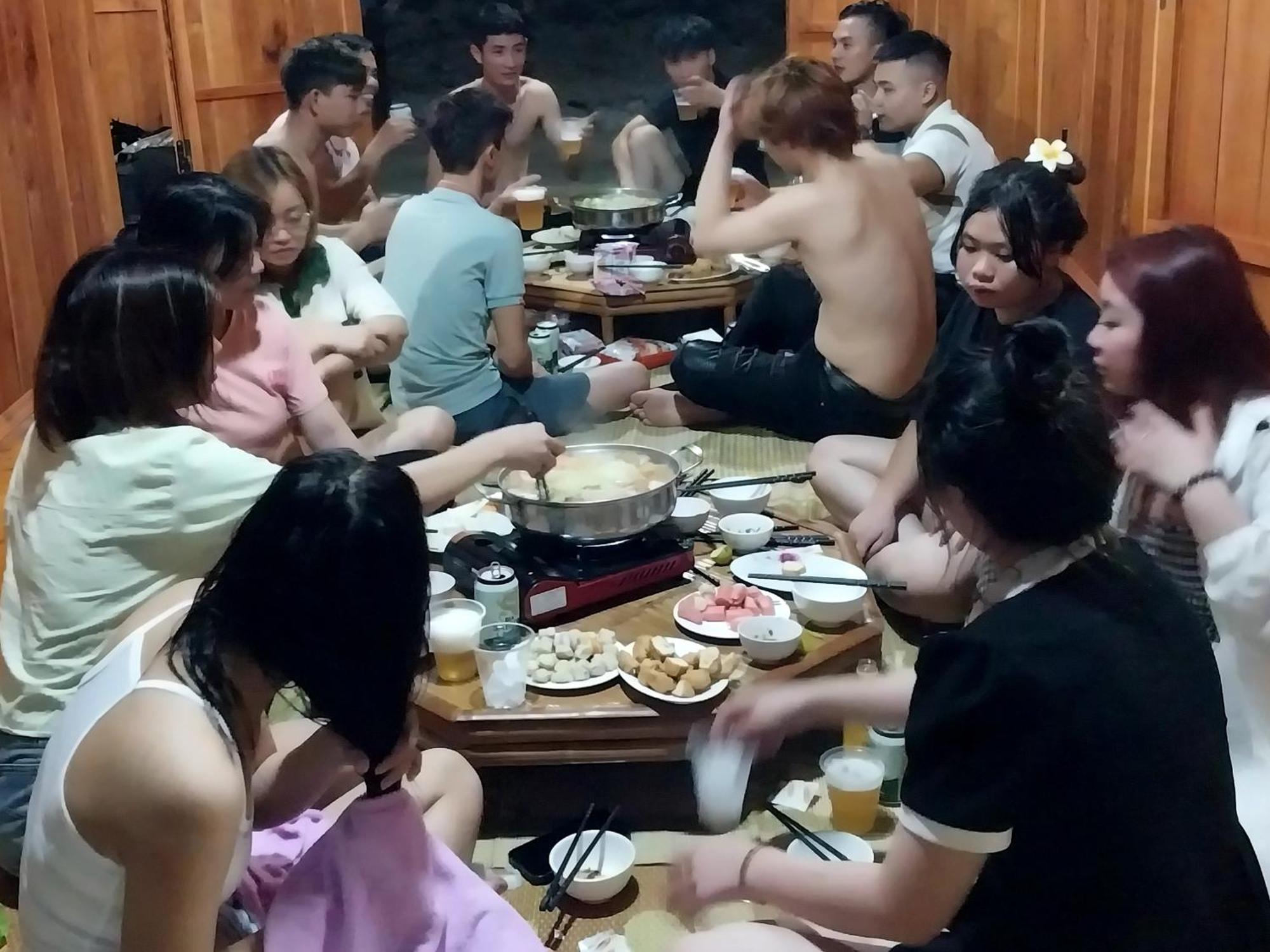 Trieu Hoan Homestay Cao Bang Esterno foto