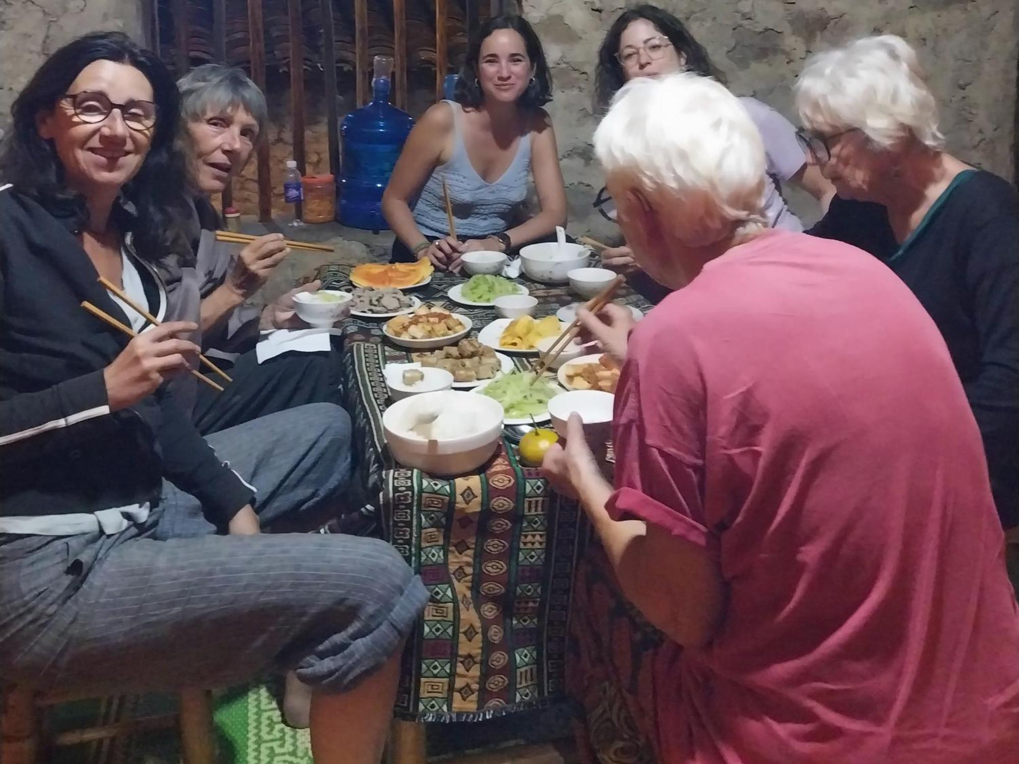 Trieu Hoan Homestay Cao Bang Esterno foto